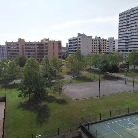 Piso Velazquez 公寓 *