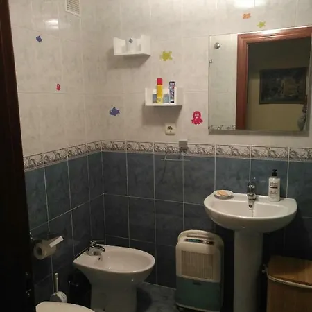 Piso Velazquez דירה גיחון